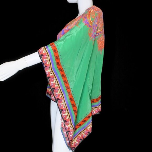 Sundance Sunrise Silky Green Caftan Poncho Top Handkerchief Hem Women's One Size - Picture 2 of 5